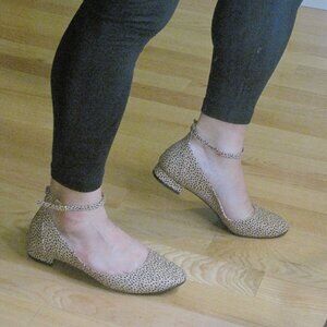 NEW Old Navy Cheetah Print Sueded Round Toe Flats with Ankle Strap 10 1"low heel
